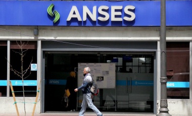 Anses confirmó una suba del 2,4% para las asignaciones familiares en abril