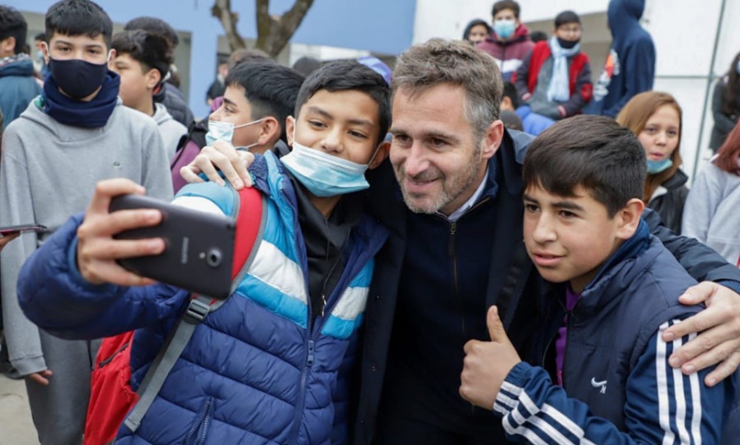 Achával: “Para nosotros es fundamental garantizar el derecho a la educación”