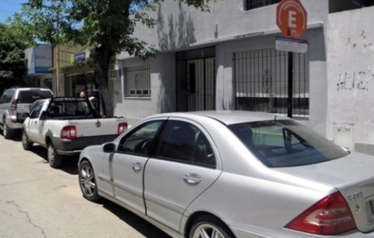 Pilar Centro: Ahora se podrá sacar Estacionamiento Medido también por Facebook