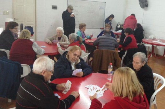 Con el Chin-Chon se abrió la Etapa Local de Abuelos