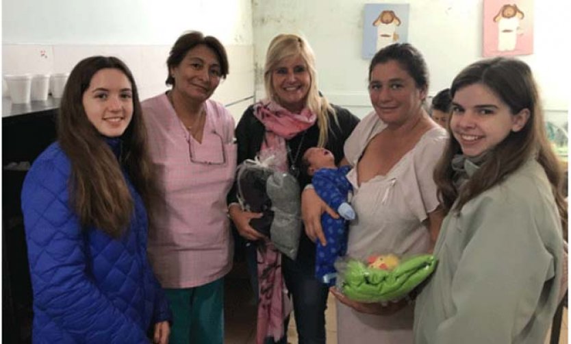 Una ONG comienza con una campaña para llegar con regalos en el Día del Niño