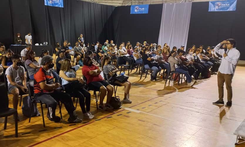 Se concretó un taller de prevención de adicciones para clubes