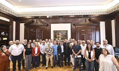 Paritaria bonaerense: La Provincia volverá a convocar a los gremios en enero