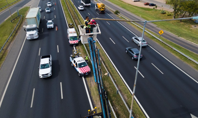 Con $ 138 millones de inversión, avanza el recambio de la iluminación por tecnología LED en el Acceso Norte