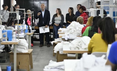 "Malas lenguas", la marca de ropa que fabrican mujeres desde una cárcel bonaerense