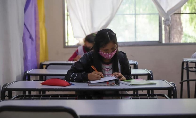 Piden que el uso del tapabocas deje de ser obligatorio en las escuelas primarias