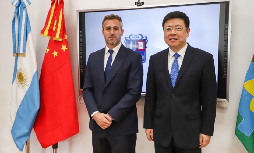 El intendente Federico Achával se reunió con el Embajador de la República Popular China