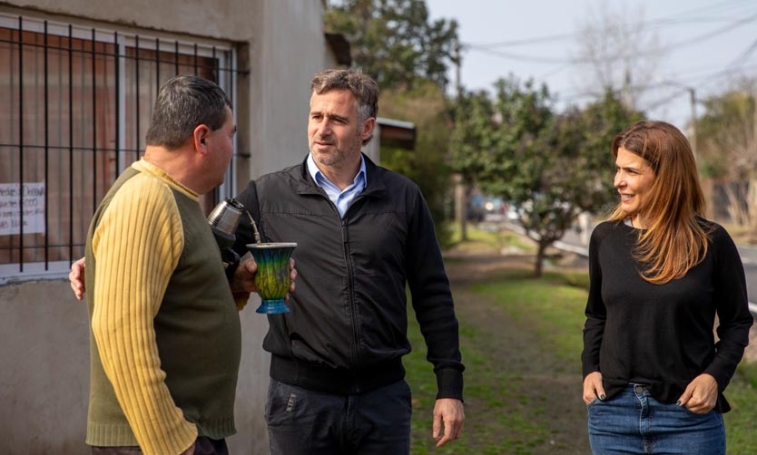 Peralta y Achával recorrieron los nuevos asfaltos de Derqui