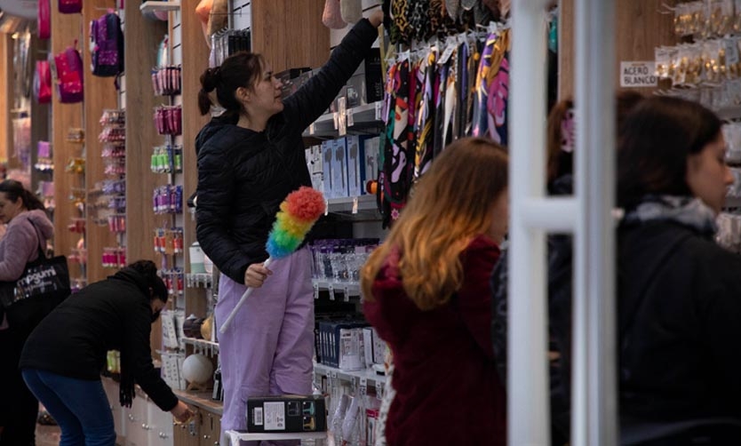 Las ventas minoristas registraron en abril un crecimiento interanual del 3,7%