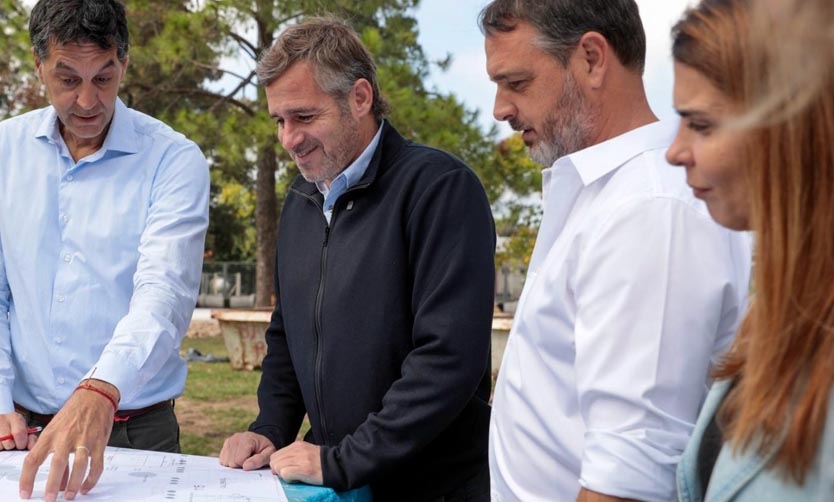 Achával recorrió el avance de un paquete de obras en Lagomarsino