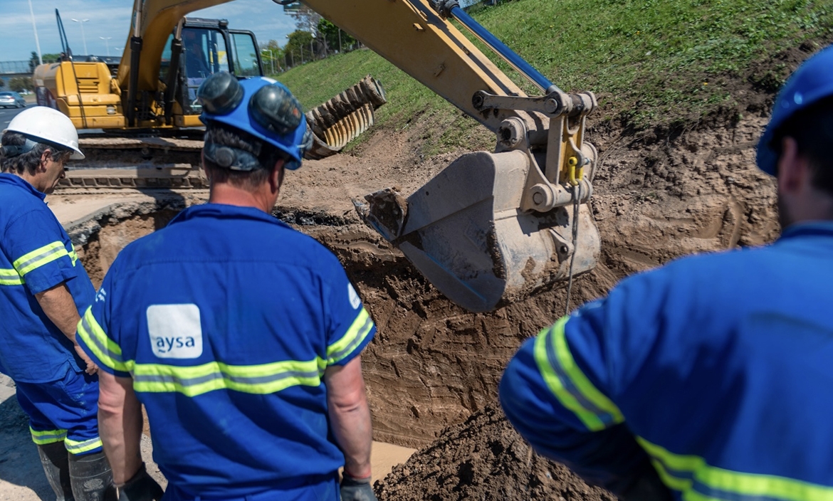 AySA realizará tareas en la red y podría haber baja presión