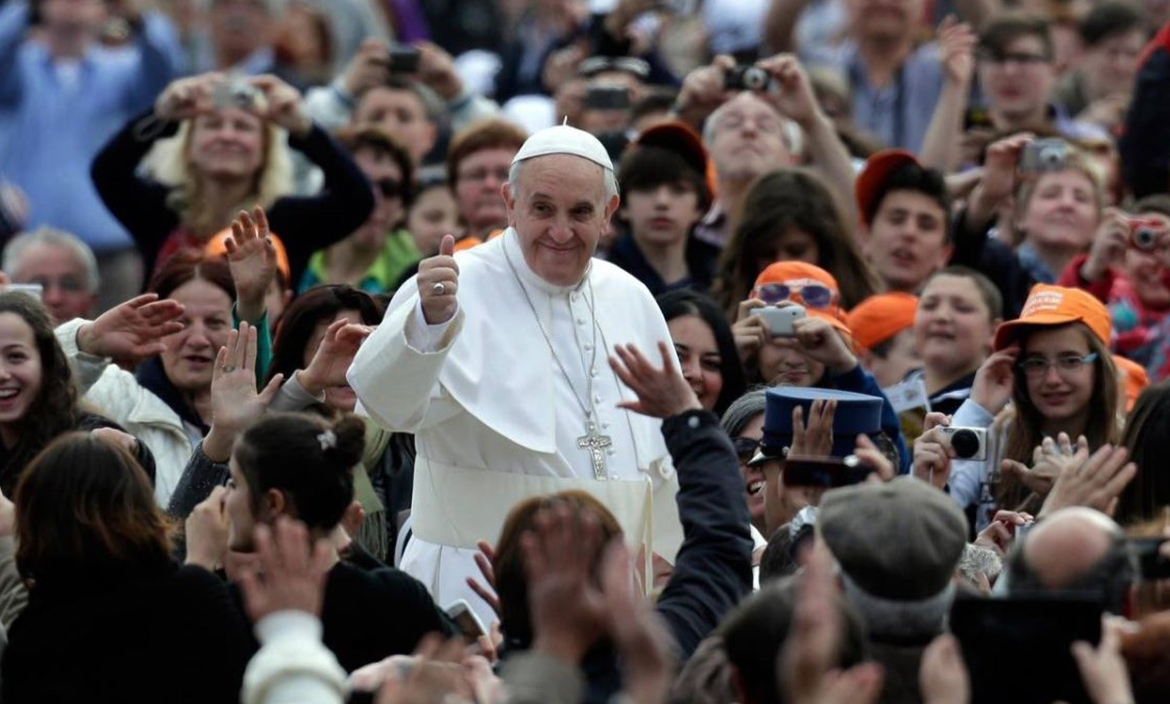 Kicillof: “Francisco se convirtió en referencia de los que luchan por la justicia social en todo el planeta”