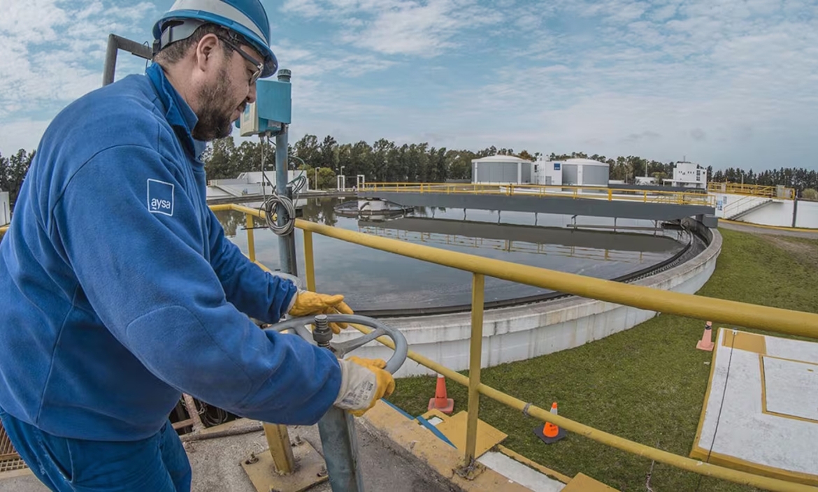 Malena Galmarini criticó el DNU que habilita cortes de agua por falta de pago